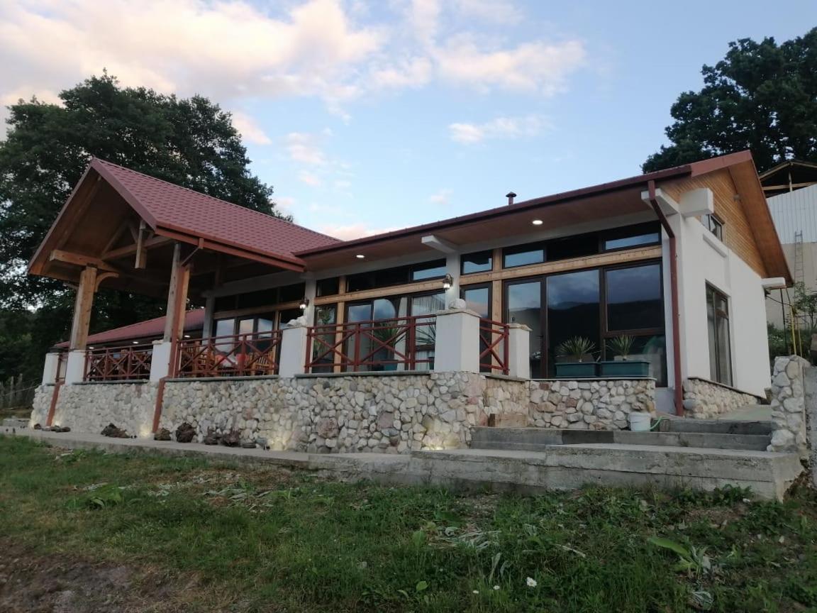 安布罗劳里 Belvedere酒店 外观 照片